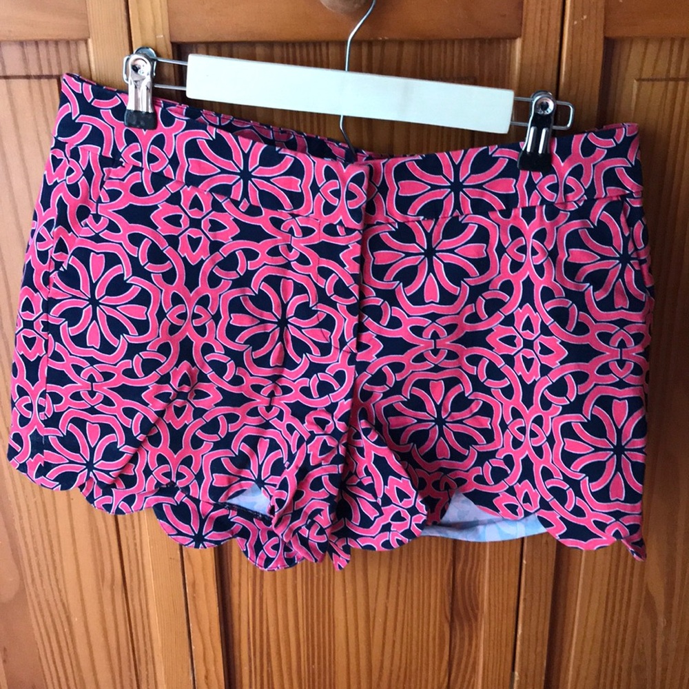 Crown & Ivy Shorts